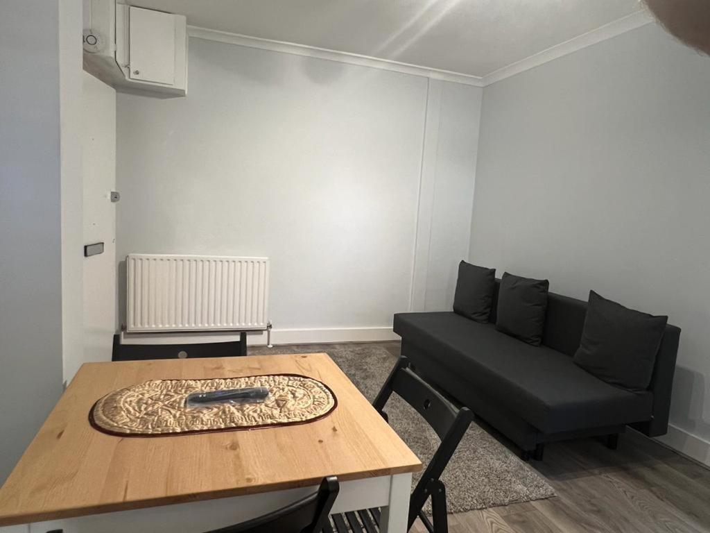 Complete One Bedroom Flat In Chiswick London, Fully Furnished Luaran gambar